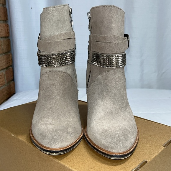 Nine West ZaZa gray suede western studded strap - 8 - Picture 3 of 10